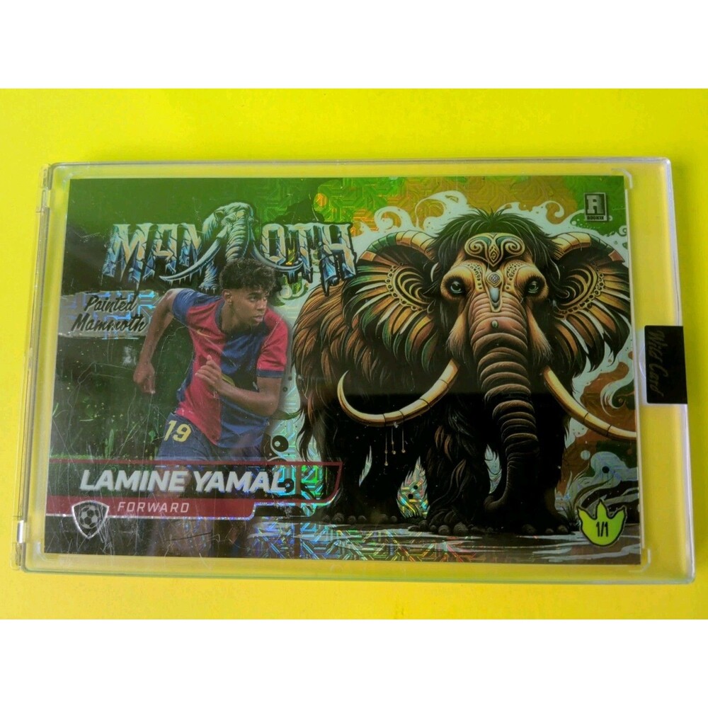 Lamine Yamal Painted Mamouth 1-1 Rookie Card Wildcard Barcelona Jersey Dino Migh
